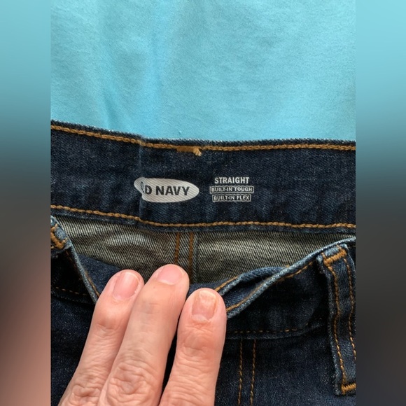 OLD NAVY 34x32 straight leg jeans - Picture 3 of 6